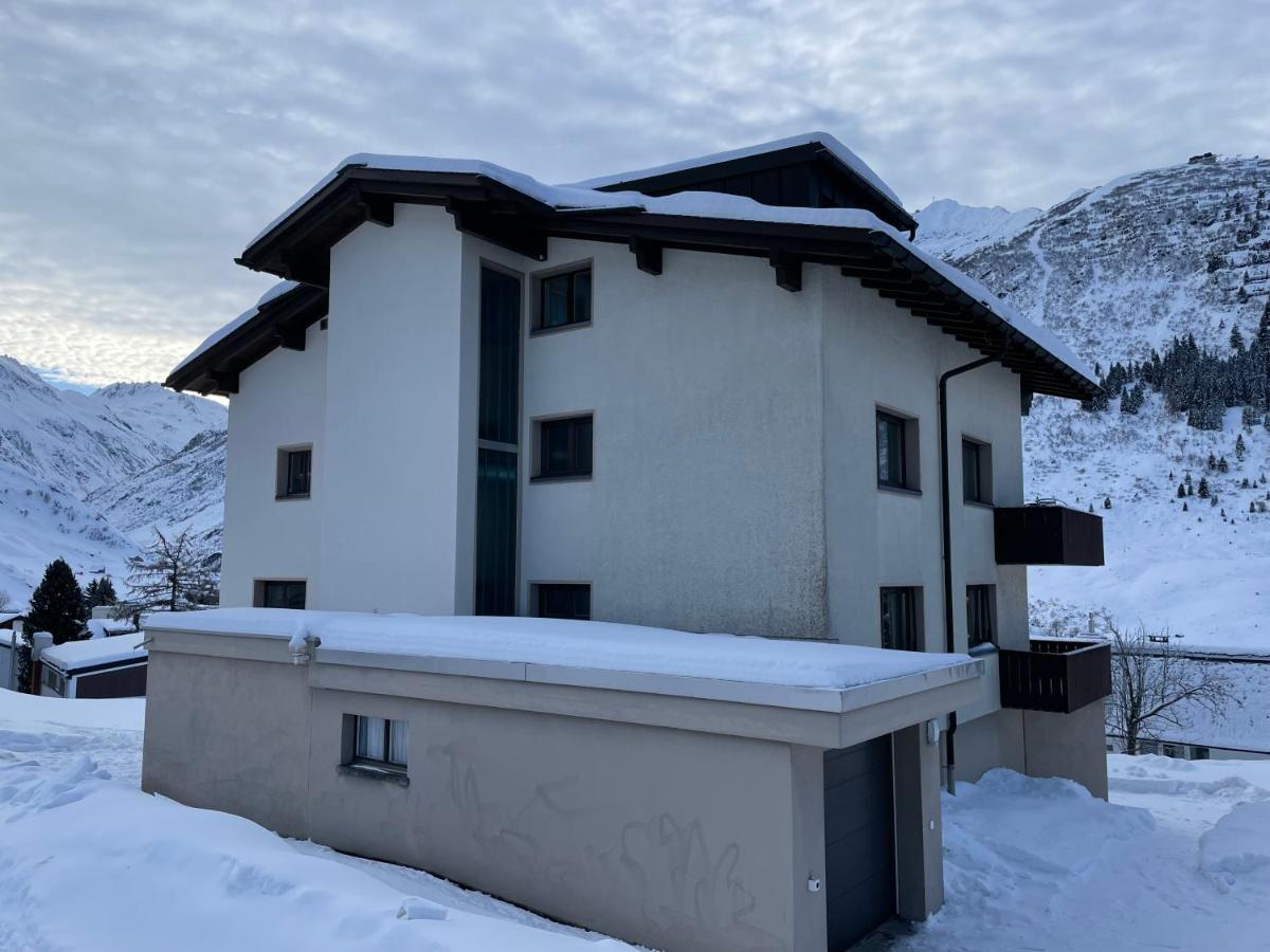 Dg Russi Bella Vista Apartment อันเดอร์แมท ภายนอก รูปภาพ
