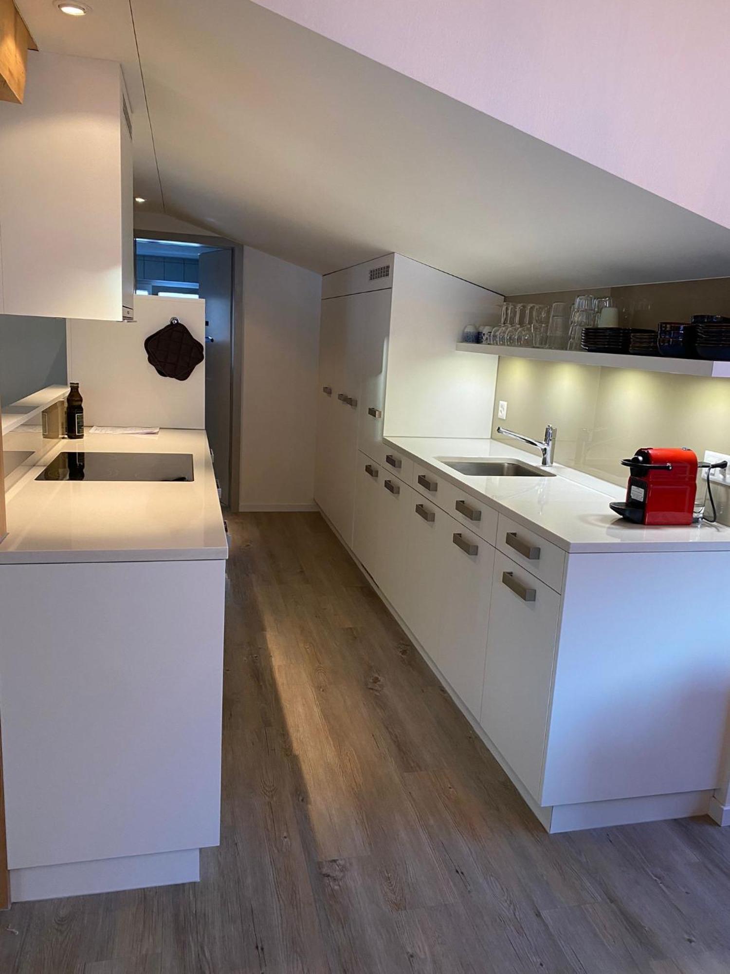 Dg Russi Bella Vista Apartment อันเดอร์แมท ภายนอก รูปภาพ